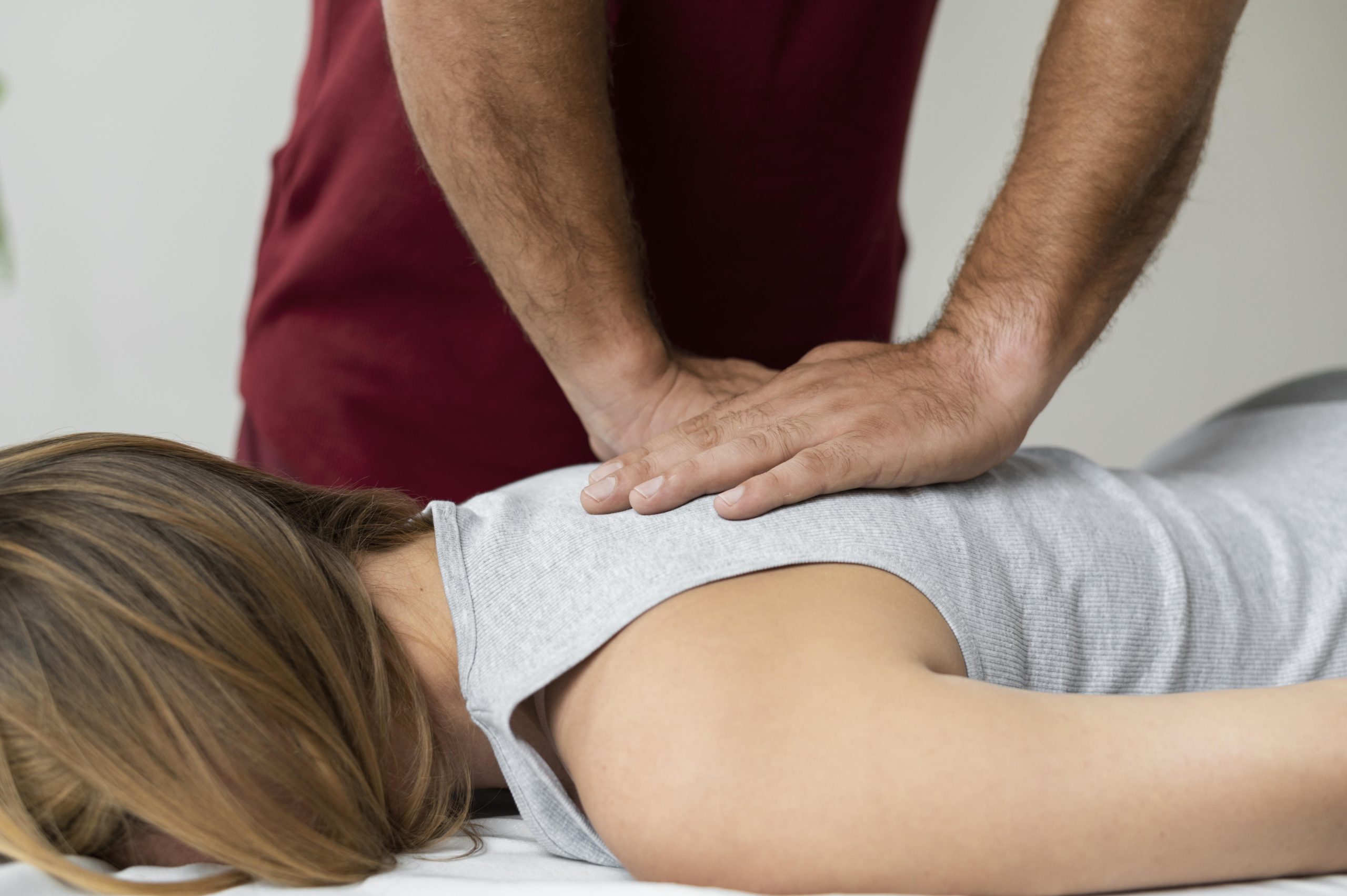 Terapias personalizadas y osteopatía. Servicios de bienestar en Ibiza